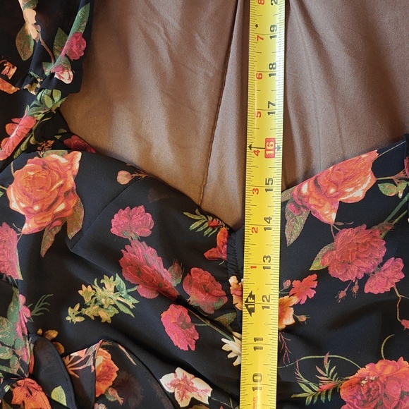 Floral Ruffle Dress CeCe - Picture 9 of 12